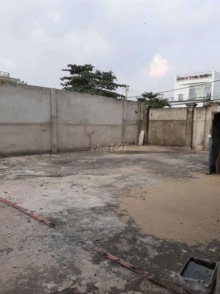 Cho thuê kho 15×20m(300m2) mặt tiền đường xe hơi C13 Nguyễn Văn Linh