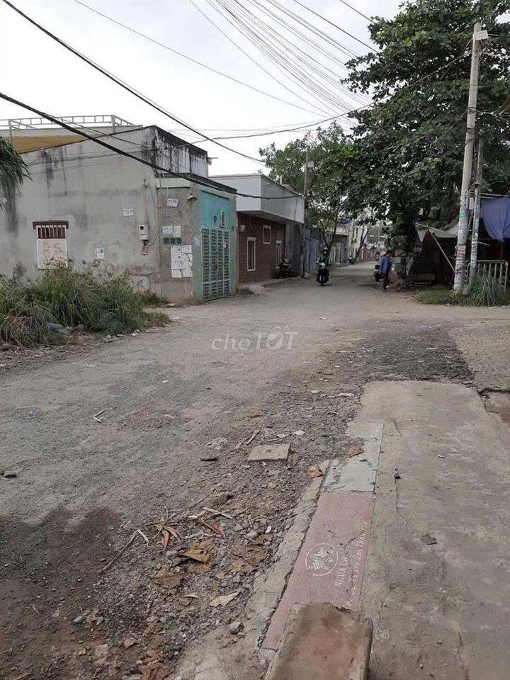 Cho thuê kho 15×20m(300m2) mặt tiền đường xe hơi C13 Nguyễn Văn Linh