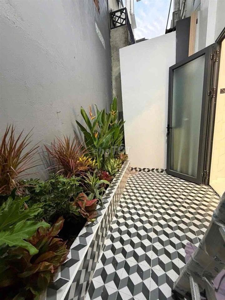 Bán nhà đẹp bình tân khu tên lửa giá mềm