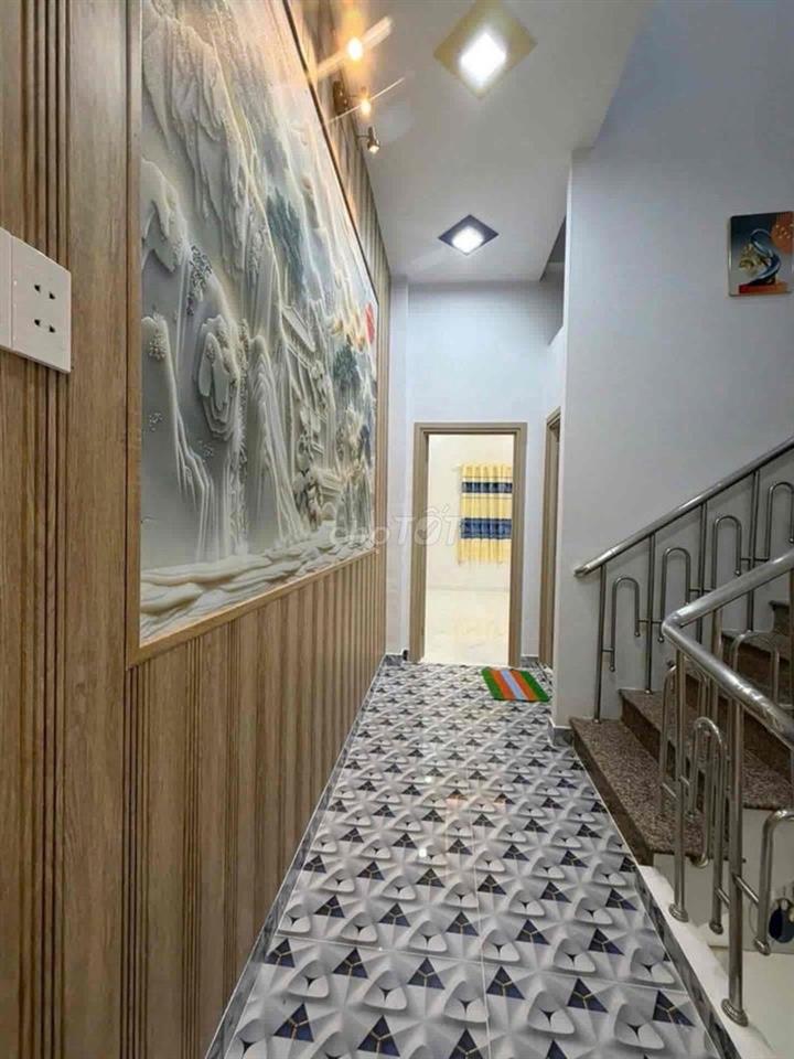 NHÀ HIẾM KHU TÊN LỬA – 67M² – SỔ SẴN – XE HƠI TẬN NHÀ