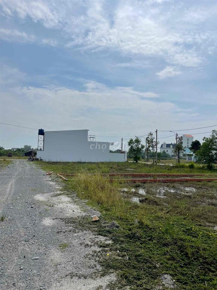 BÁN GẤP ĐẤT LONG AN GIÁ NGỘP CHÍNH CHỦ - 1 TỶ 150 - ĐÃ CÓ SỔ