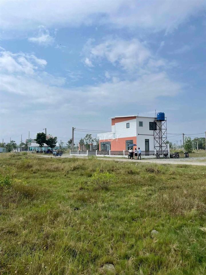 BÁN GẤP ĐẤT LONG AN GIÁ NGỘP CHÍNH CHỦ - 1 TỶ 150 - ĐÃ CÓ SỔ