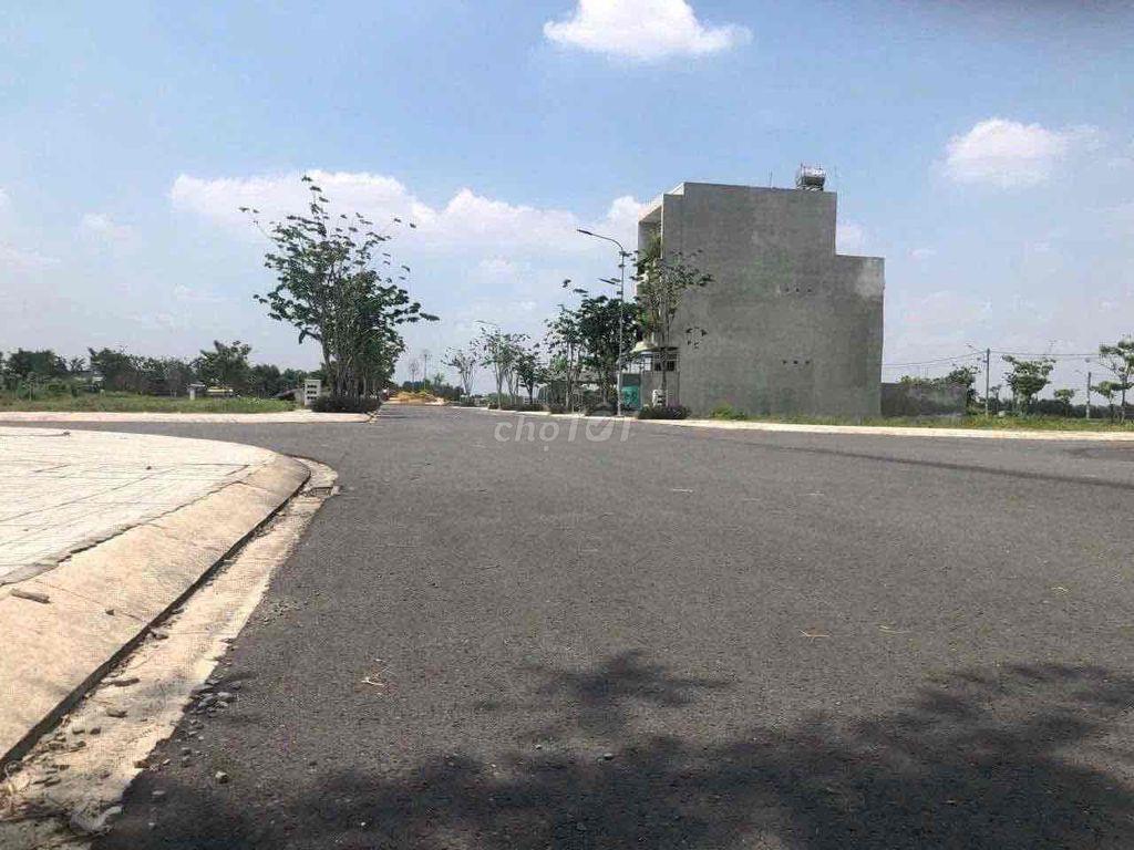 Khách gửi em 3 lô trong kdc bình hưng 1ty6 còn TL