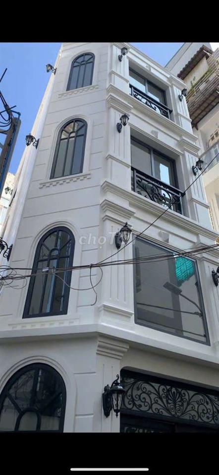 Bán nhà HXH Phùng Văn Cung - 4 tấm DTSD: 110m2 - SHCC 