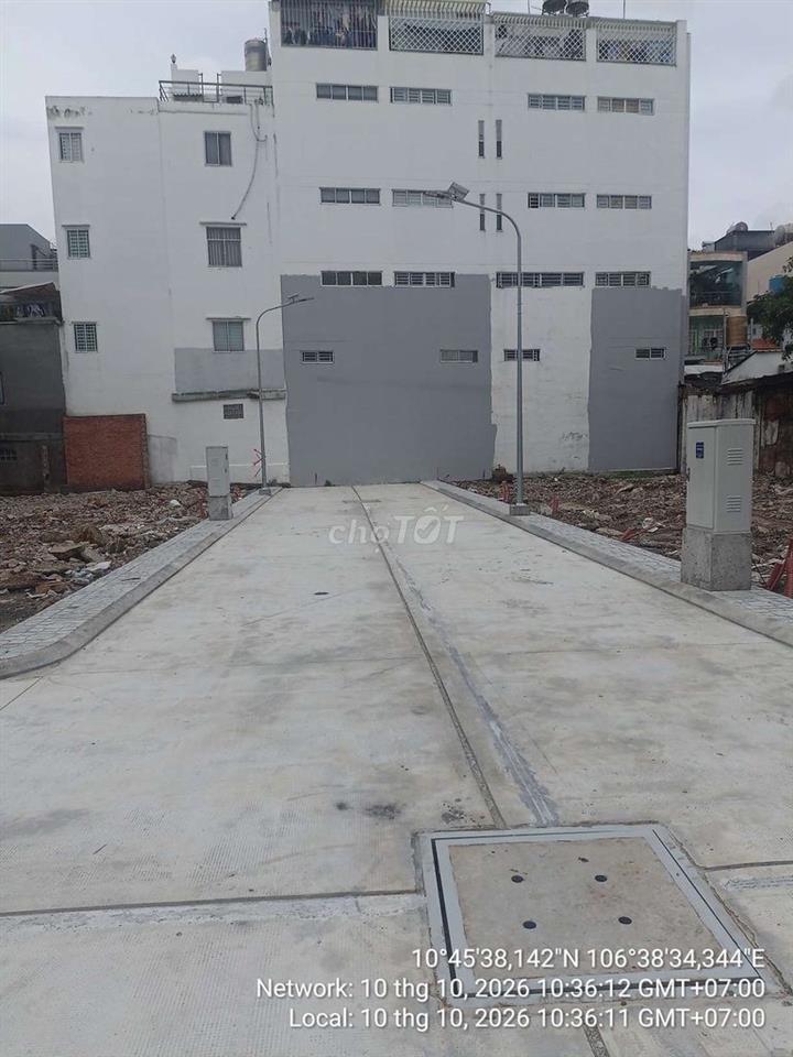 Bán đất HXH đường Lạc Long Quân - Khu Cao cấp - SHCC - Giá F0