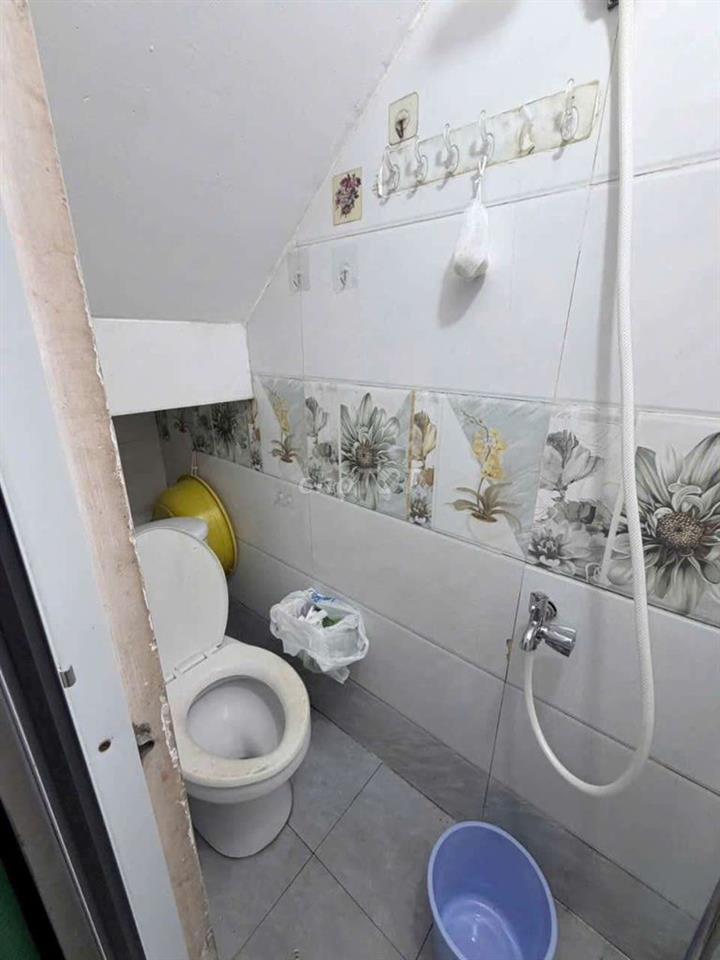 Bán nhà 2 tầng Dương Bá Trạc - Sau MT 1 căn - SHCC - Giá cực tốt 