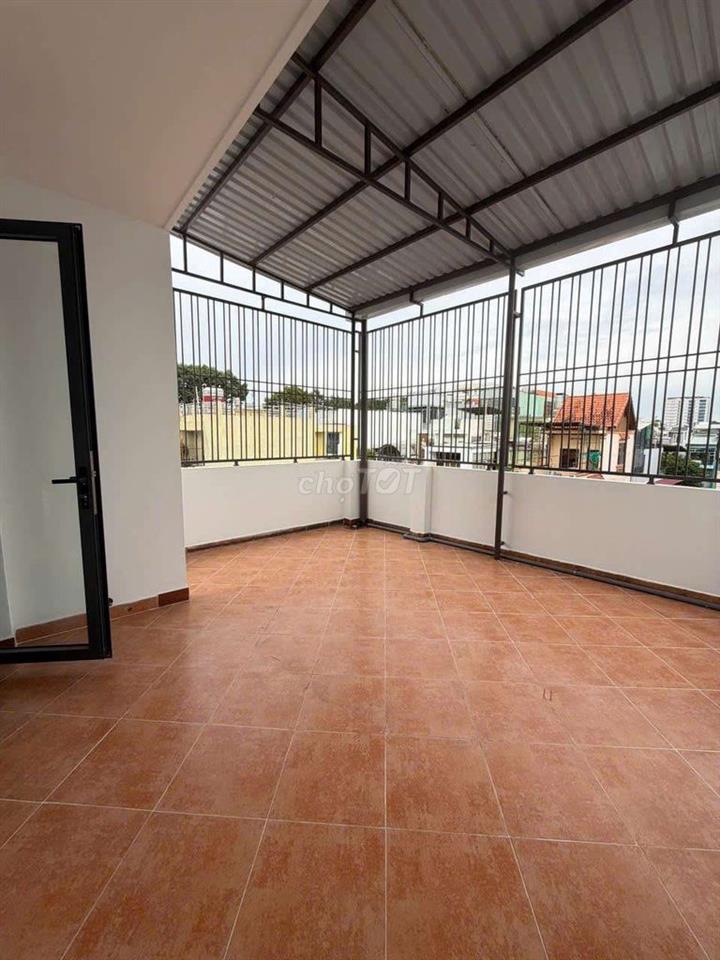 Bán nhà 5 tầng HXH Nguyễn Tiểu La - Khu VIP- Sổ Hồng sẵn, vừa ở vừa KD