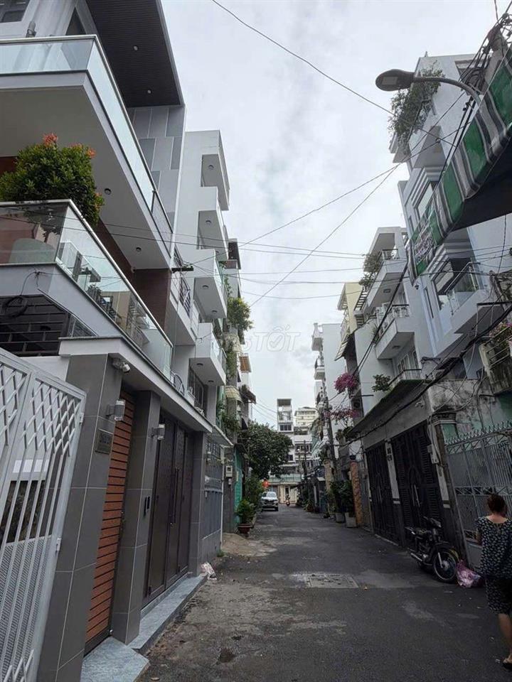 Bán nhà 5 tầng HXH Nguyễn Tiểu La - Khu VIP- Sổ Hồng sẵn, vừa ở vừa KD