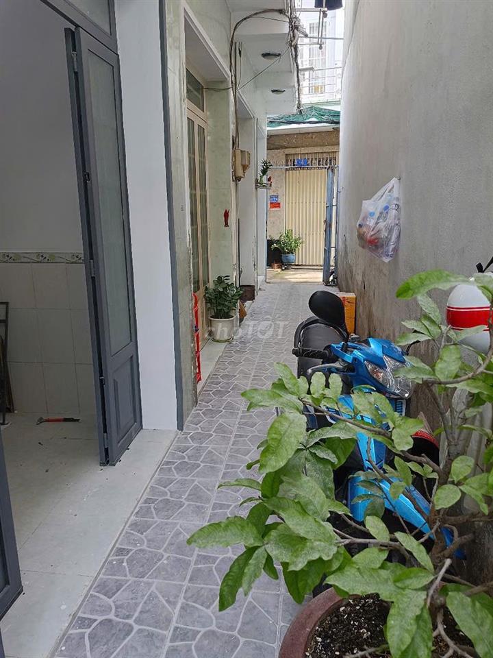 Cần tiền bán nhà p16 q8