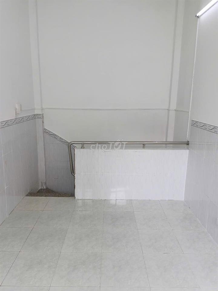 Cần tiền bán nhà p16 q8