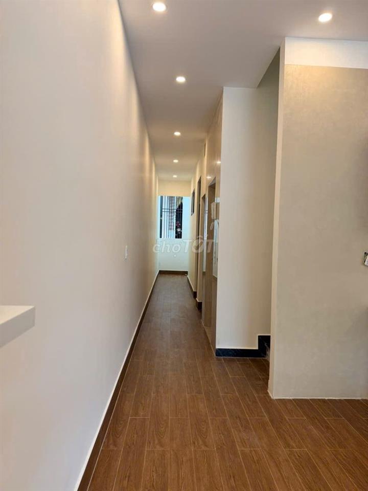Bán Nhà riêng mới xd 250m2 giá 13.5 tỷ tại khu QH Đường Yersin, Đà Lạt