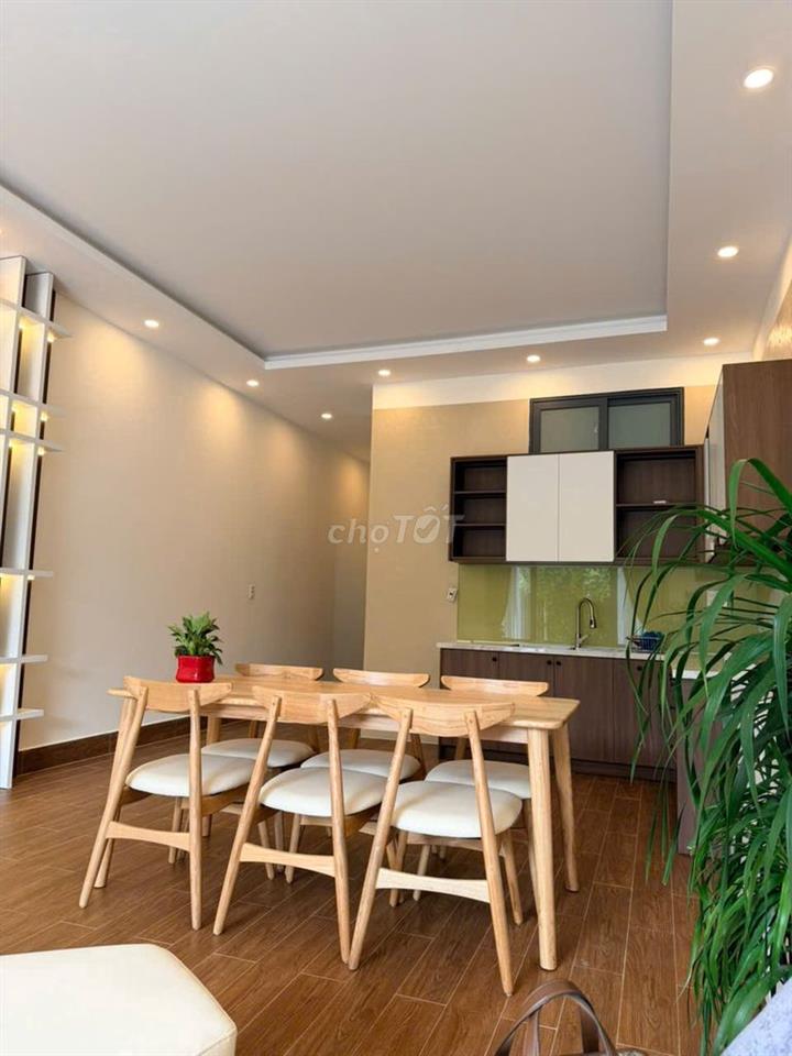 Bán Nhà riêng mới xd 250m2 giá 13.5 tỷ tại khu QH Đường Yersin, Đà Lạt