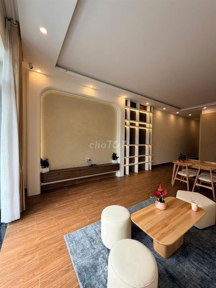 Bán Nhà riêng mới xd 250m2 giá 13.5 tỷ tại khu QH Đường Yersin, Đà Lạt