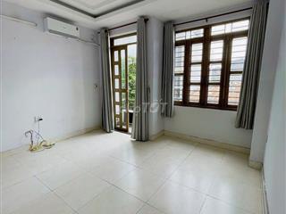 Phòng trọ đẹp, máy lạnh, ban công, giá chỉ từ 3 triệu