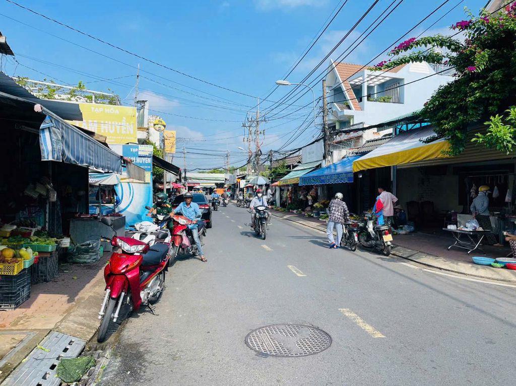 CHÍNH CHỦ BÁN LÔ ĐẤT VỊ TRÍ ĐẸP, KHU VỰC DÂN CƯ ĐÔNG, KHÔNG NGẬP NƯỚC