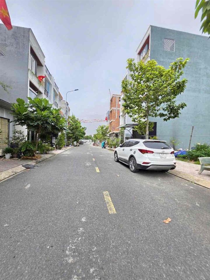 📍 Vị trí gần Quốc lộ 50, cách Bến xe Quận 8 chỉ khoảng 3km