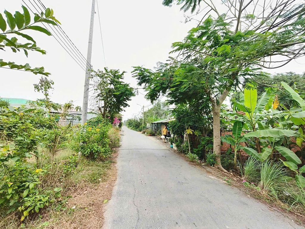 BÁN ĐẤT QUY ĐỨC  BÌNH CHÁNH
