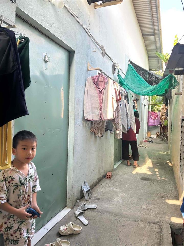 Cho thuê phòng trọ đường Thế Lữ, Tân Nhựt, Bình Chánh