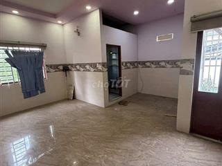 Cho thuê nhà + kho xưởng + đất mặt tiền Quốc Lộ 1A – Bình Chánh