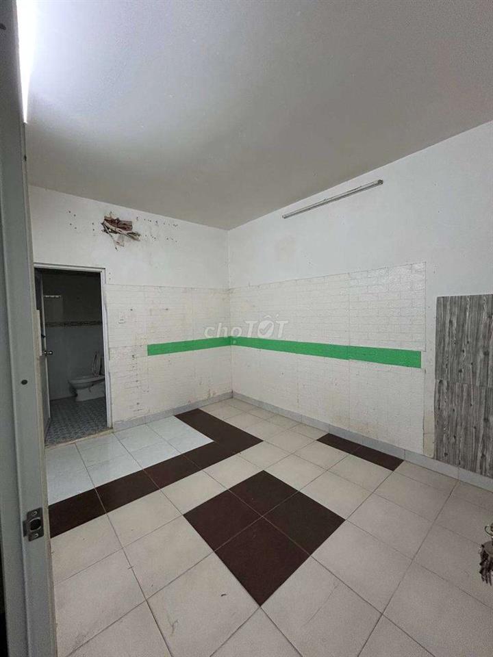 CHO THUÊ PHÒNG TRỌ GẦN BẾN XE QUẬN 8

.