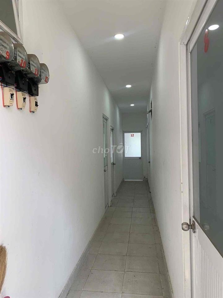 BÁN NHÀ VỊ TRÍ ĐẸP GẦN BẾN XE QUẬN 8