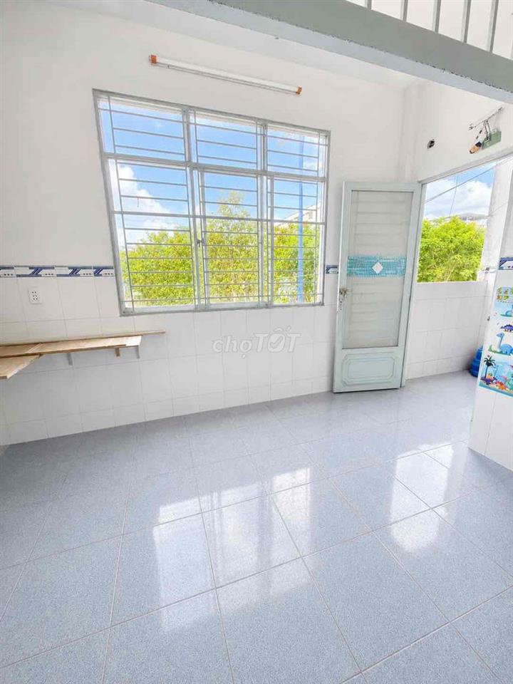 🏭🏡❤️❤️Nhà mới 2tr Bình Tân KCN bonchen chợ bà hom