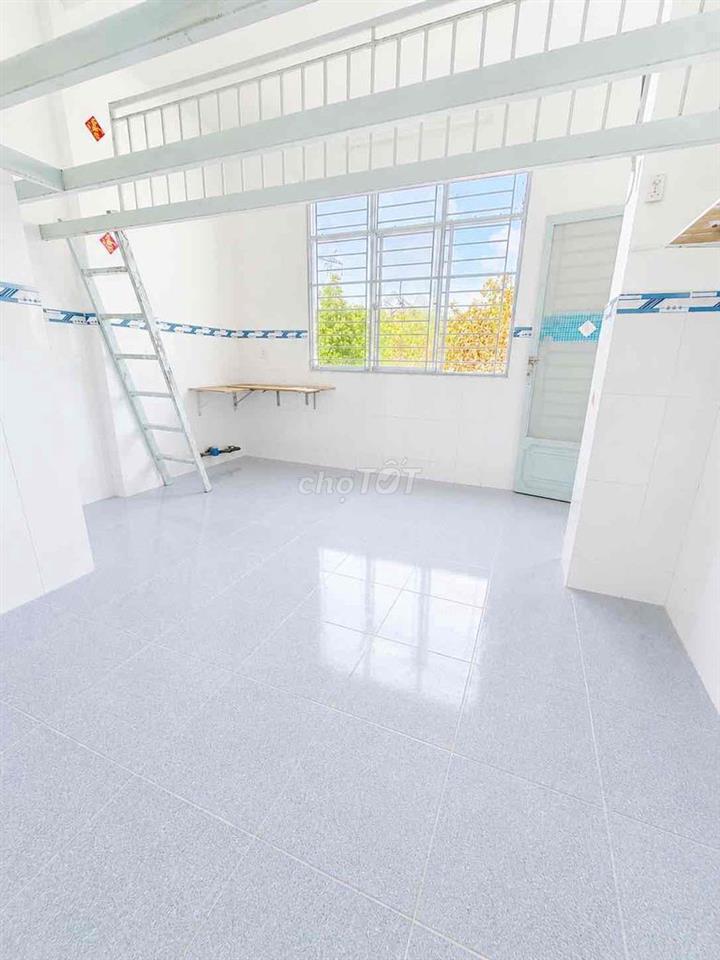 🏭🏡❤️❤️Nhà mới 2tr Bình Tân KCN bonchen chợ bà hom