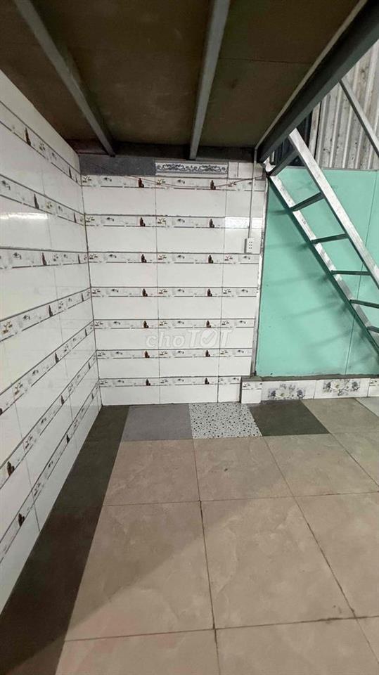 Giá rẻ bình tân, gần cầu Bà Hom , KCN Bonchen , giờ giấc tự do , Feex