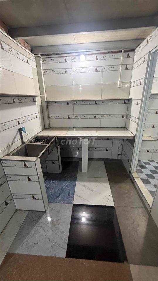 Giá rẻ bình tân, gần cầu Bà Hom , KCN Bonchen , giờ giấc tự do , Feex