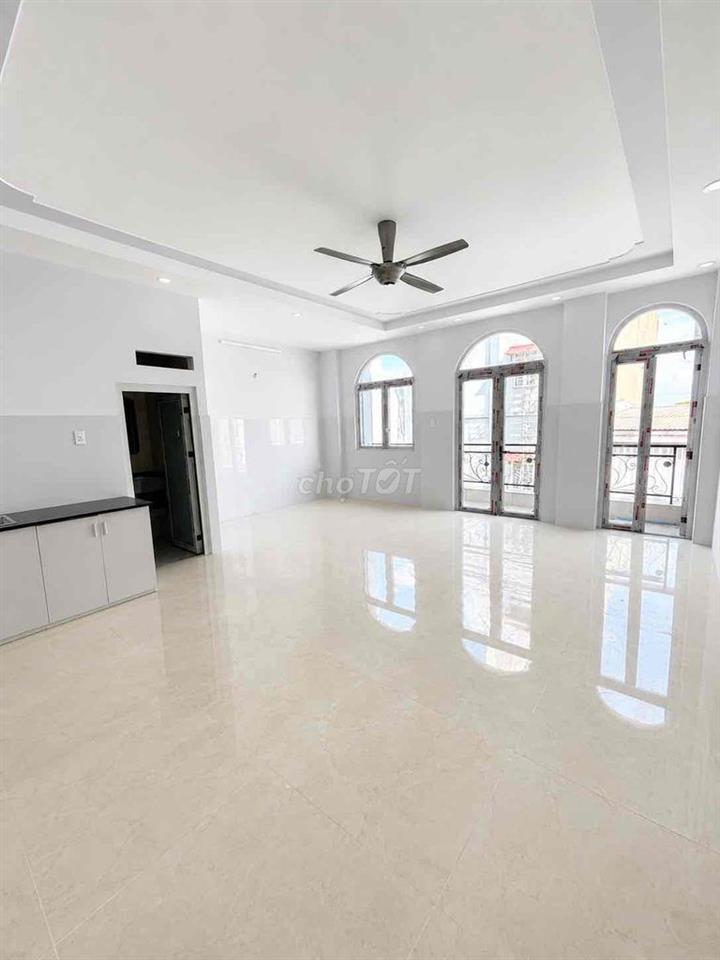 Nhà mới 100% ✅🏨💦 Đại học phạm Ngọc Thạch cơ sở 2 cách 3km