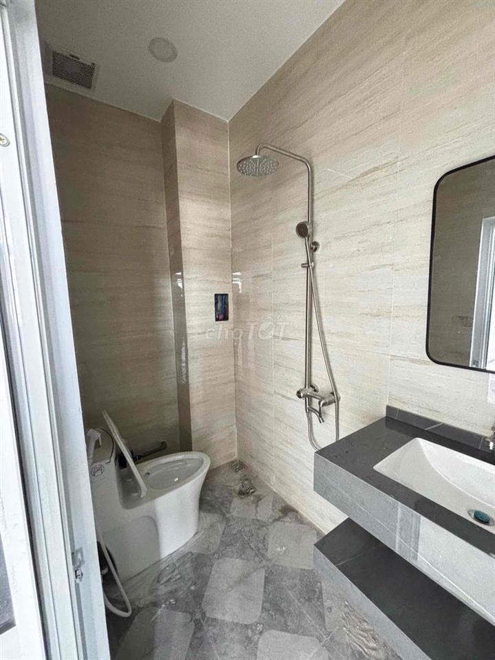 Nhà mới 100% ✅🏨💦 Đại học phạm Ngọc Thạch cơ sở 2 cách 3km