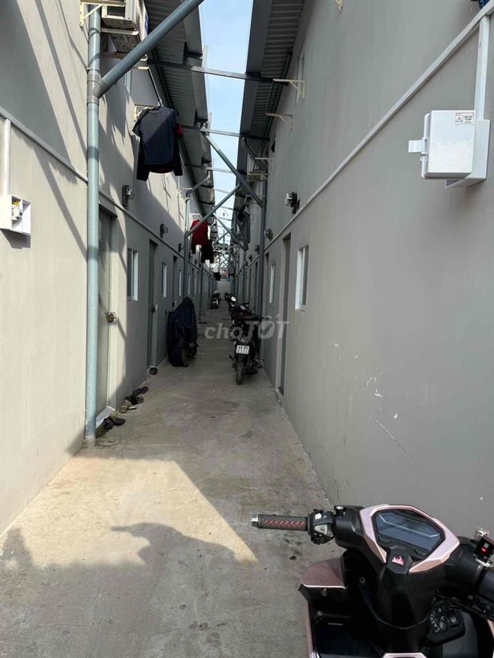 Nhà mới 🏭✅❤️100% KCN Lê Minh Xuân  G16 đường số 10 Xã Bình Lợi