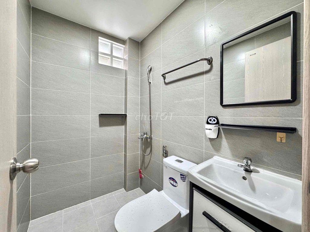 Studio full nội thất chỉ tính điện nước ngay gần Parc Mall