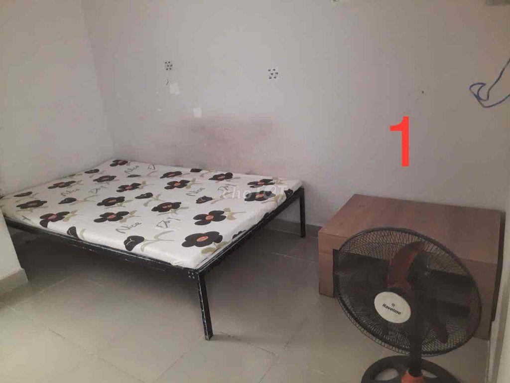 Phòng trọ khu 13E sạch sẽ giá cả phải chăng