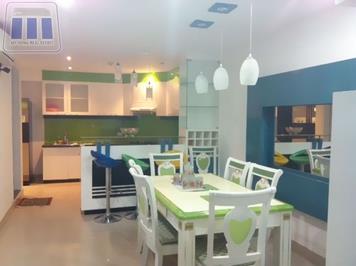 Cho thuê căn hộ Hùng Vương Plaza, 2PN, 3WC,  giá 22tr/th