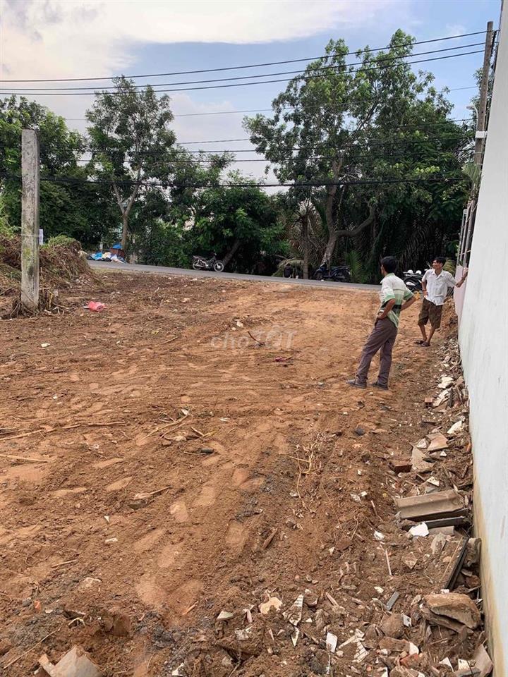 Bán gấp lô đất 238m2 MT đường Tân Long - Sổ hồng riêng - KDC hiện hữu