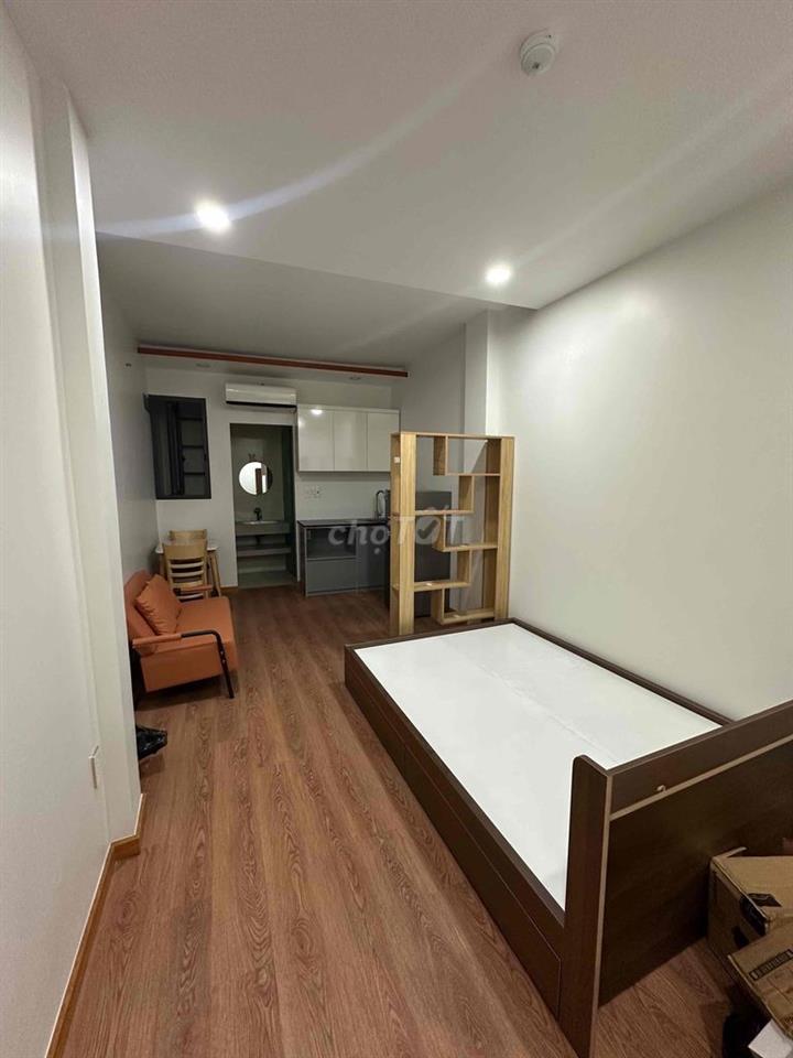 Full Nội Thất Mới 100%. Thang máy, bãi xe rộng rãi. Thoáng mát yên tĩh