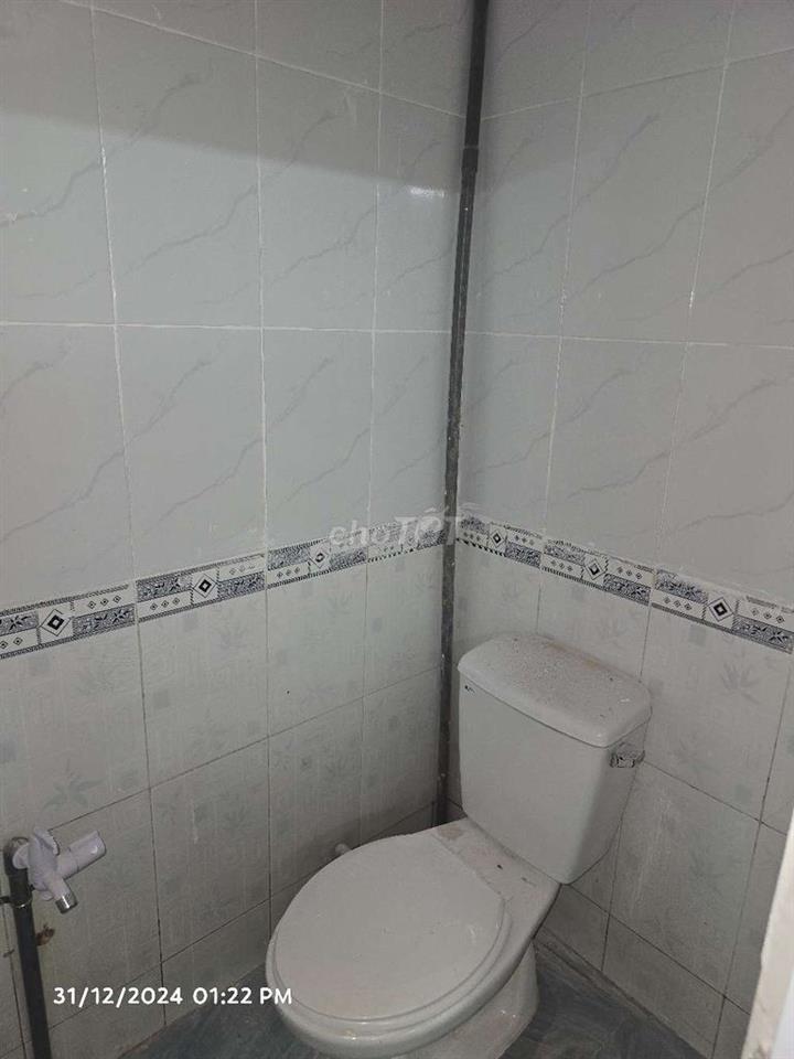 PHÒNG CHO THUÊ ĐƯỜNG C4 PHẠM HÙNG B.CHÁNH (ĐỐI DIỆN SÂN BÓNG NOK )