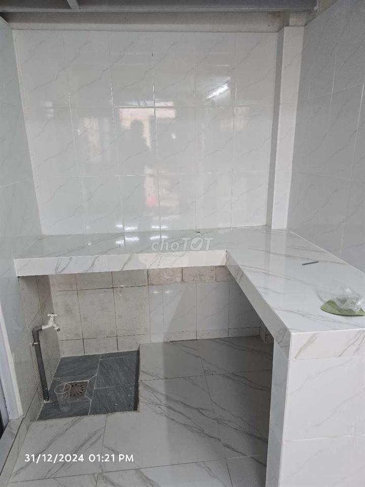 PHÒNG CHO THUÊ ĐƯỜNG C4 PHẠM HÙNG B.CHÁNH (ĐỐI DIỆN SÂN BÓNG NOK )
