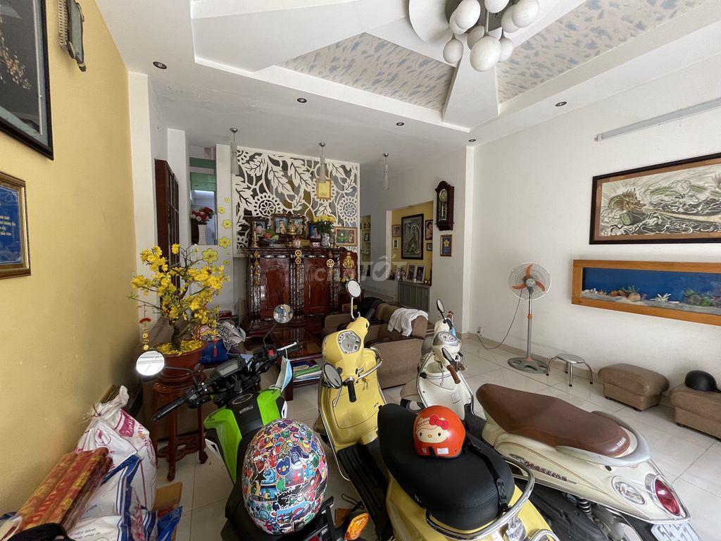 NHÀ MẶT TIỀN  - DT 95M², SÁT TRƯỜNG HỌC, SỔ HỒNG RIÊNG - 10 tỷ