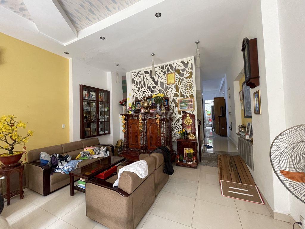 NHÀ MẶT TIỀN  - DT 95M², SÁT TRƯỜNG HỌC, SỔ HỒNG RIÊNG - 10 tỷ
