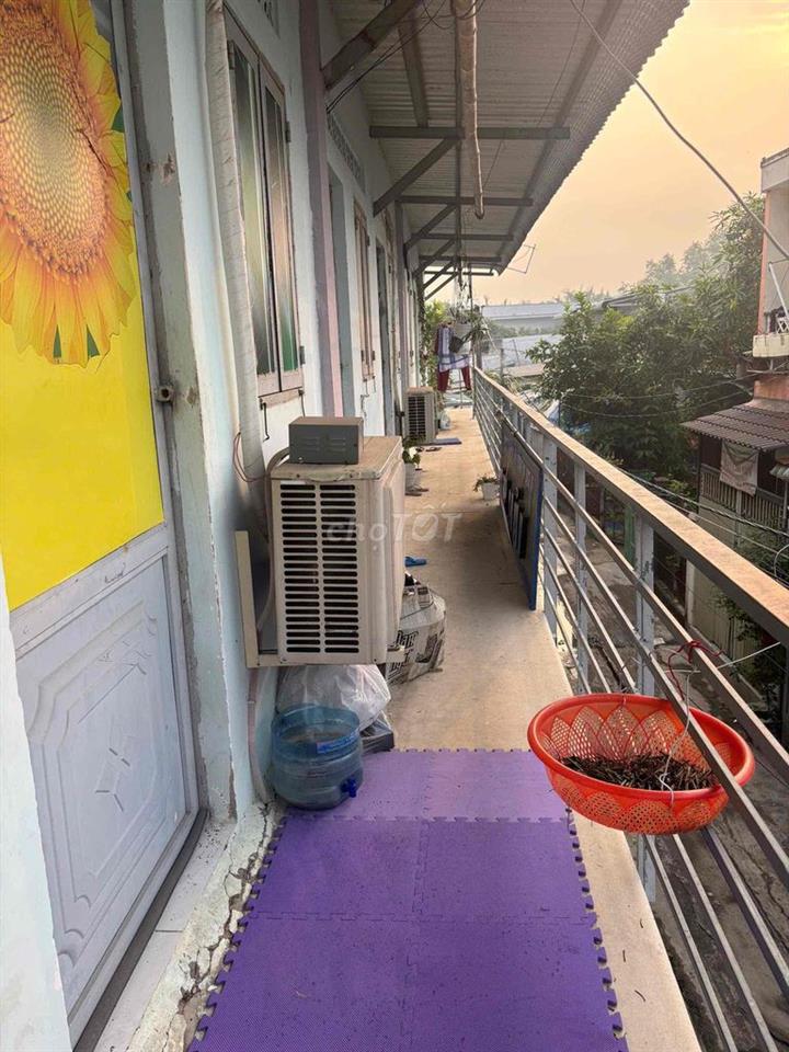 nhà trọ tự do có đỗ một tấm suốt có thể ở hoặc kinh doanh