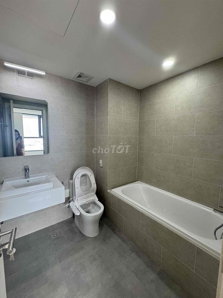 BÁN NHANH SUẤT NỘI BỘ CĂN 2PN2WC 69.59m2 CHỈ 5TỶ170 D-HOMME QUẬN 6