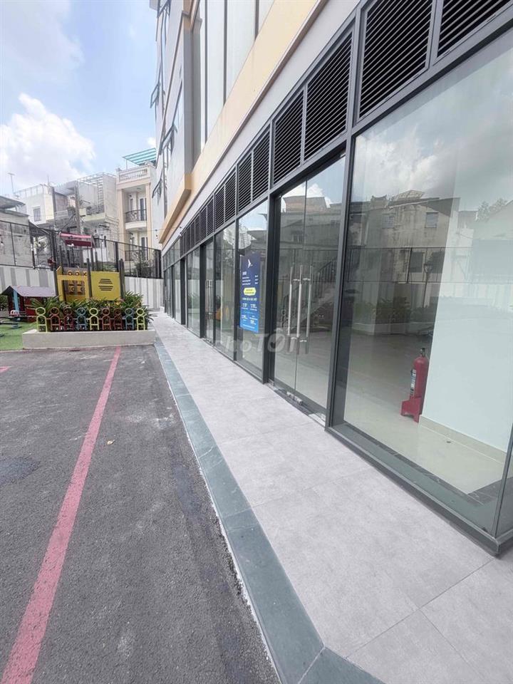 CHO THUÊ SHOPHOUSE 139m2 TRỆT + LẦU CC D-HOMME HỒNG BÀNG QUẬN 6 35tr