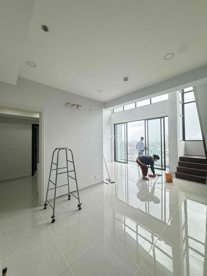 BÁN DUPLEX 3PN 3WC 135M2 CHỈ 9TỶ5 D-HOMME HỒNG BÀNG QUẬN 6