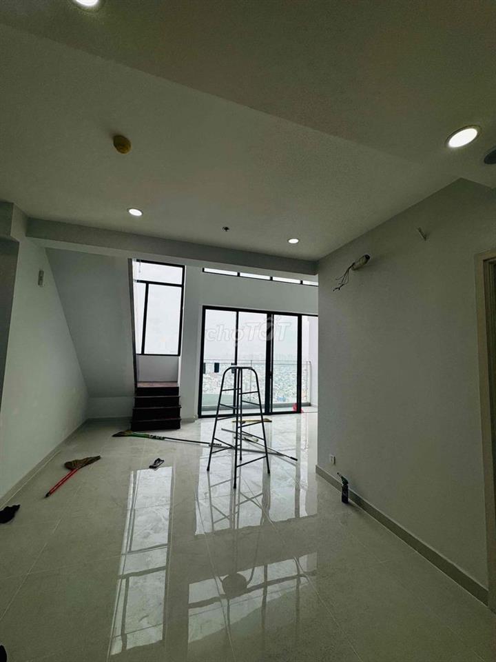 BÁN DUPLEX 3PN 3WC 135M2 CHỈ 9TỶ5 D-HOMME HỒNG BÀNG QUẬN 6