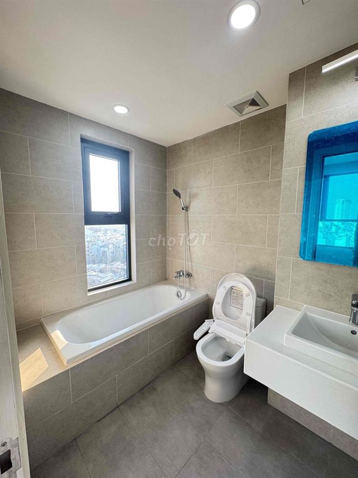 BÁN NHANH CĂN GÓC 2PN CC D-HOMME Q6 CHỈ 5TỶ360 NHẬN NHÀ