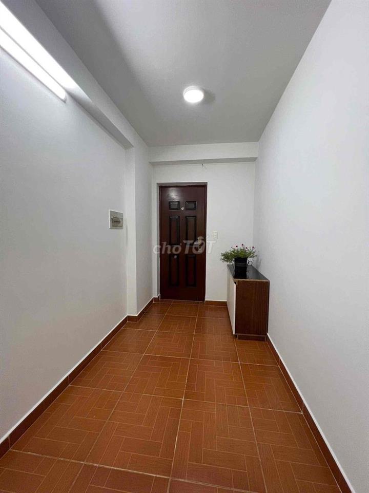 Bán Căn Hộ Tân Mai 50m2 , 2PN , Nhà Đẹp ,SHR Chính Chủ .