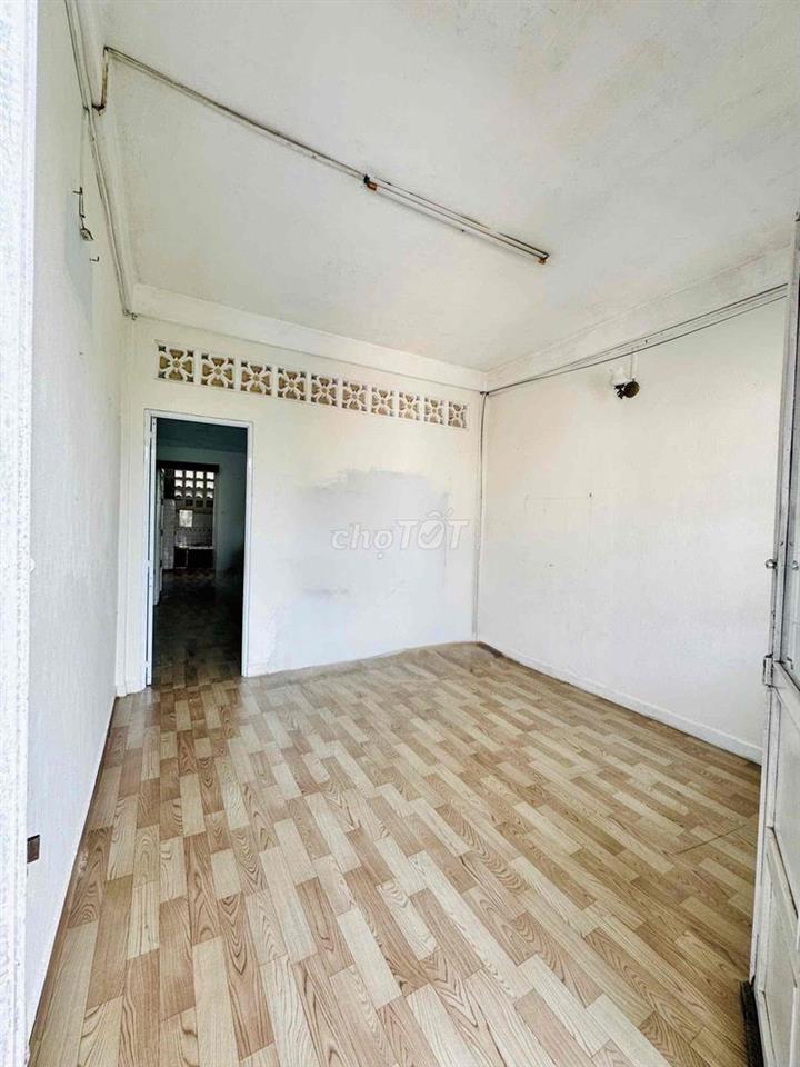 cư xá lạc long quân- căn đẹp
