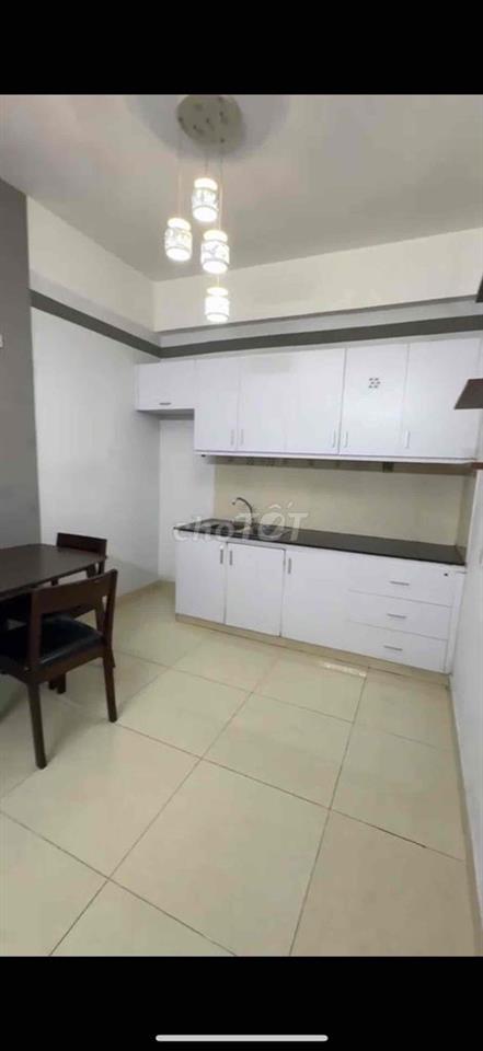 căn hộ cc idico lầu đẹp- giá tốt 2.3ty